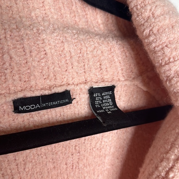 VICTORIA'S SECRET MODA International Pink Knit Button Up Cardigan Sweater - Picture 2 of 6